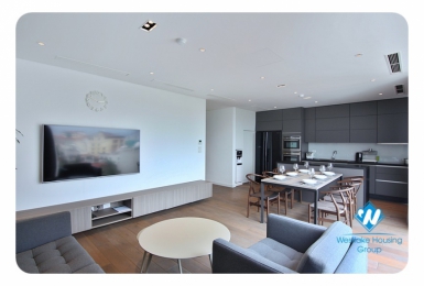 Absolutely stunning 2-bedroom apartment on To Ngoc Van Str